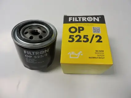 Must-Have Filtr oleje FELICIA 1,9D, FILTRON OP525/2